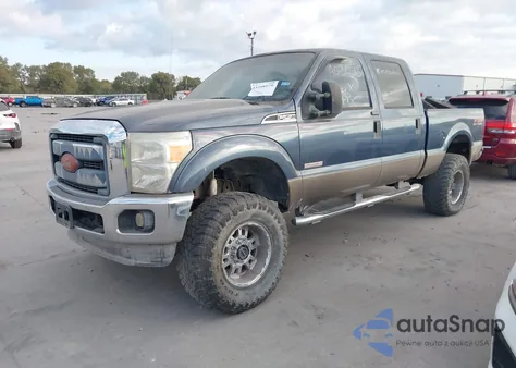 2004 Ford F-250 из США, поврежденный, VIN 1FTNW21P34EA03043
